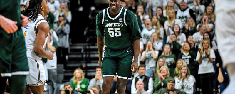Coen Carr throws down thunderous dunk in Michigan State Spartans’ win over Detroit Mercy