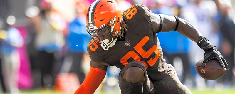 David Njoku name-drops Justin Herbert as reason he signed with Chargers