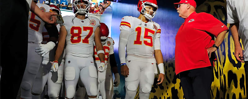 Chiefs’ Travis Kelce, Patrick Mahomes named in lawsuit over restaurant name