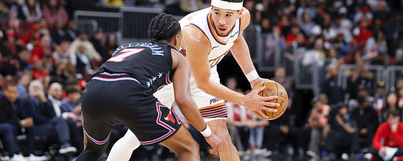 Zach Lowe says many don’t realize Suns’ Devin Booker isn’t All-NBA eligible