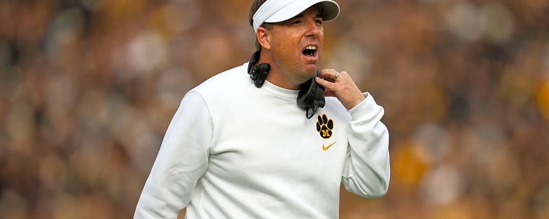 Missouri HC Eli Drinkwitz scolds players mid-interview for stealing Kansas band’s drum