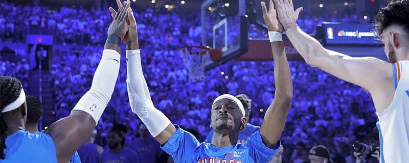 Mike Brown gives back-handed officiating compliment to SGA, Thunder