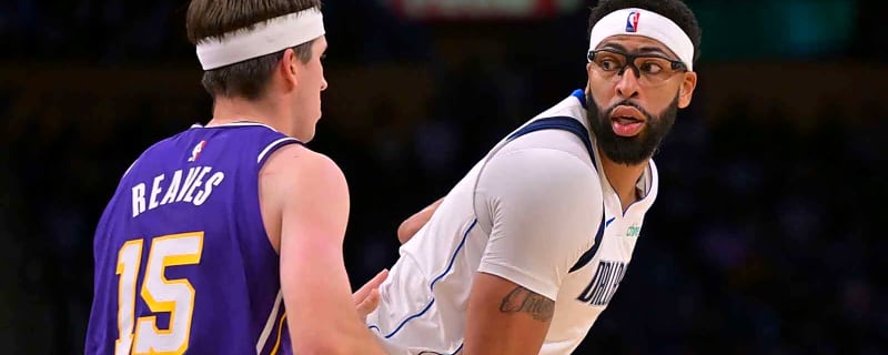  ESPN suggests Warriors trade Draymond Green, Jonathan Kuminga for Anthony Davis, with Lakers twist