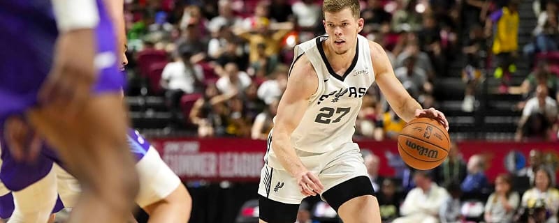 Cavs boost forward depth with latest signing to fill roster