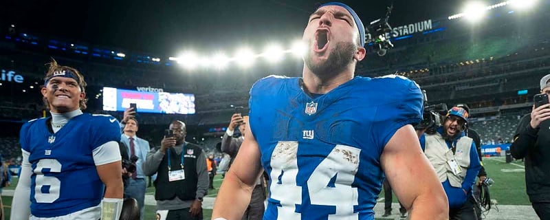 Did Cam Skattebo just shotgun a drink out of a cleat?