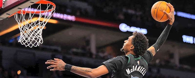 Timberwolves’ Jaden McDaniels posterizes Deni Avdija with fastbreak dunk