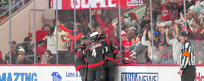 Seth Jarvis’ goal in injury return sends Hurricanes fans wild