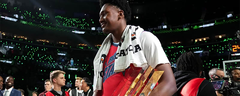 Trey Murphy III can’t help but repeat how ‘really f**king good’ Derik Queen is