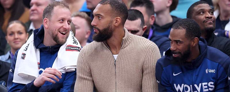 Timberwolves’ Mike Conley jokes about negative impact of ‘evil dude’ teammate