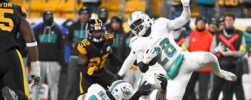 Dolphins’ Minkah Fitzpatrick exits MNF with troubling injury