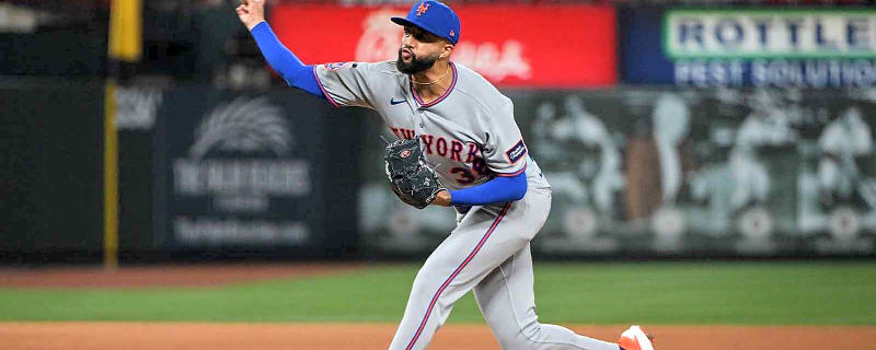 Mets’ Devin Williams defends Carlos Mendoza after blowing Cubs game
