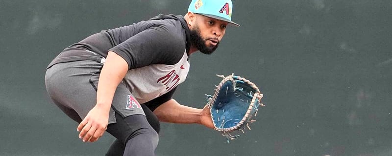 Diamondbacks’ Carlos Santana gets ‘bummer’ injury update after setback