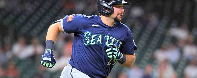 Mariners’ Cal Raleigh snaps brutal slump after unusual method