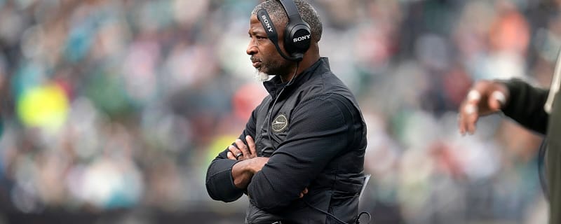 Jets’ Aaron Glenn says quiet part out loud after ugly loss to Dolphins