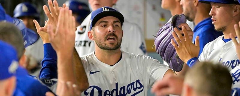 Alex Vesia reveals why Dodgers return has been hard in a good way after family tragedy