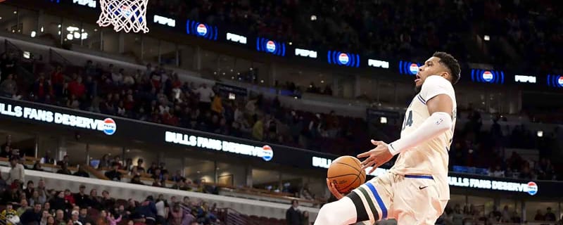 Giannis garbage time dunk insights fight after win over Bulls