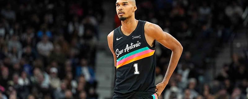 Spurs’ Victor Wembanyama talks knee bump with Giannis Antetokounmpo