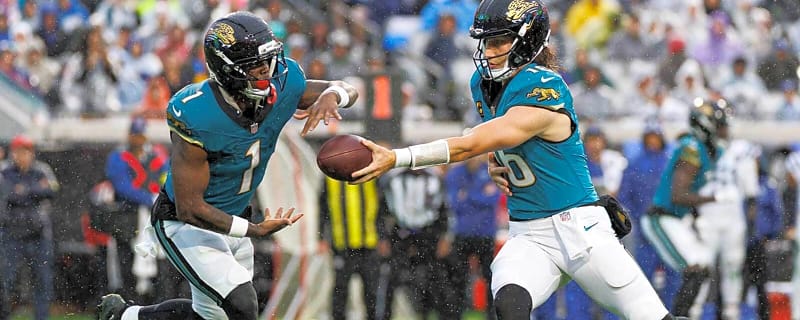 Jaguars’ Trevor Lawrence says goodbye to Travis Etienne after 8 seasons together