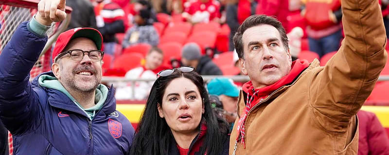 Chiefs go back to 90s Rob Riggle in 2026 schedule reveal