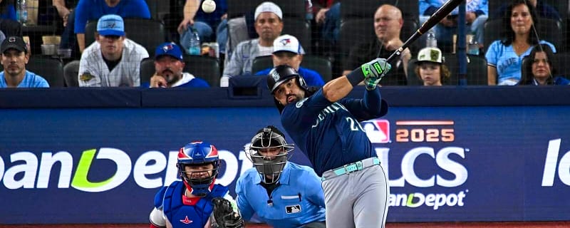 1 last-minute signing Red Sox must make before spring training