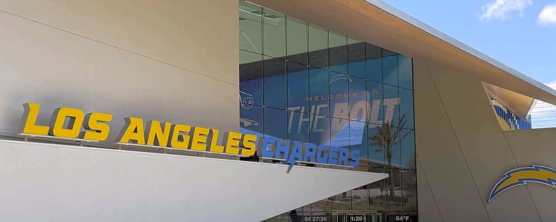 Chargers dip into Mike Vrabel-Dianna Russini drama in schedule release