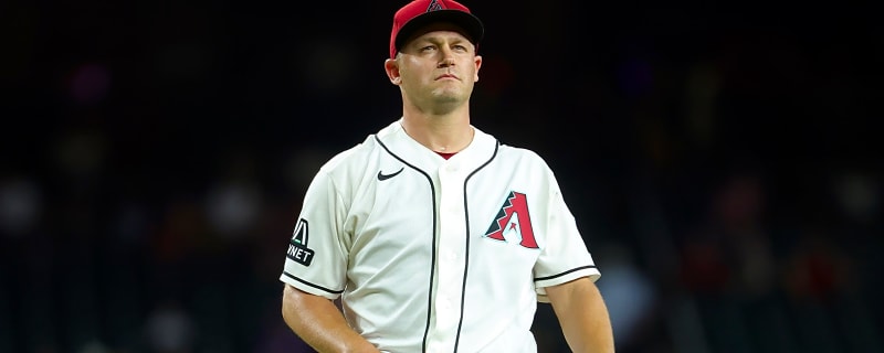 Diamondbacks manager Torey Lovullo gets brutally honest on Paul Sewald DFA decision