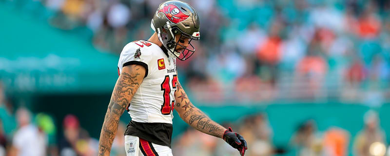 Buccaneers’ Mike Evans delivers cryptic declaration on future before Week 18