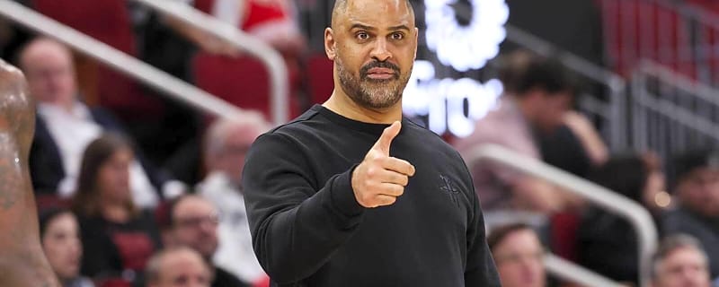 Ime Udoka basically tells Pat Riley to shove it with suit mic drop