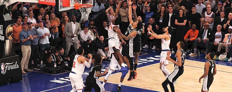 Knicks superfan Ben Stiller gives two cents after OG Anunoby tip-in game ball is pulled from auction