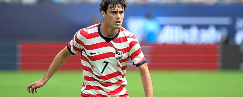 Giovanni Reyna caps off incredible USMNT effort vs. Paraguay with goal in World Cup opener