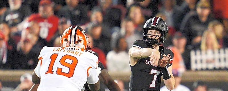 Louisville football QB not expected to play vs. SMU