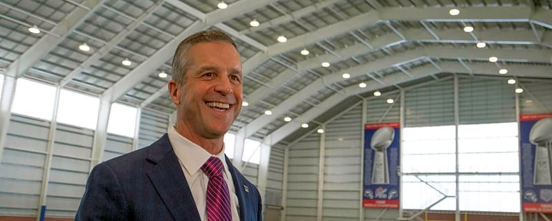 Giants interview ex-backup quarterback for offensive coordinator job