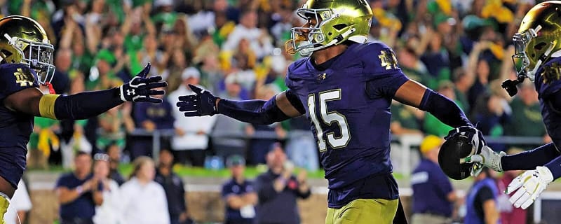 Notre Dame football’s Leonard Moore ‘expected back’ from concussion protocol for BYU tilt