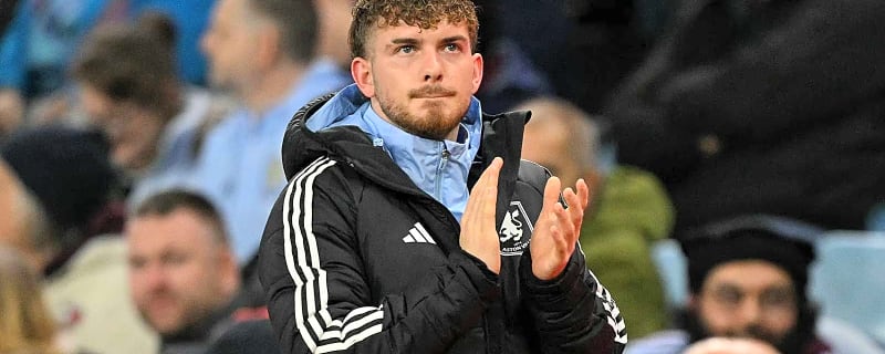 Harvey Elliott chooses Valencia as Liverpool midfielder closes in on loan exit despite interest from Napoli and Lazio