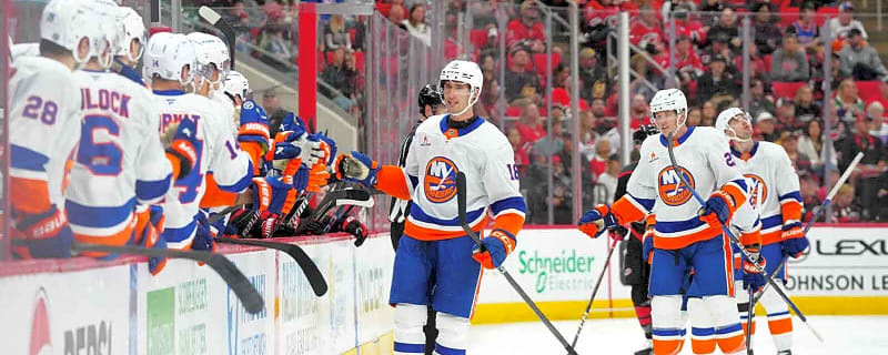  2 Islanders forwards named as buyout candidates