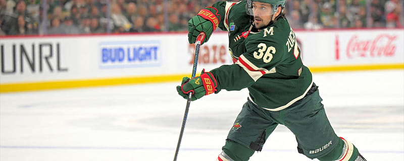 Kings sign 2 veteran forwards to start NHL Free Agency