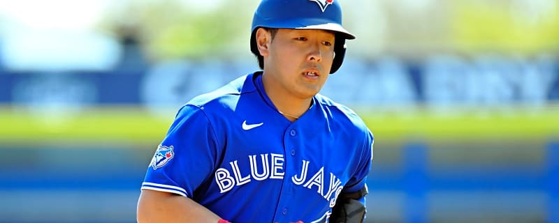 Blue Jays’ newly signed Japanese phenom hits spring training bomb
