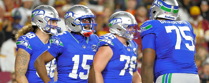 Seahawks place rookie WR on IR