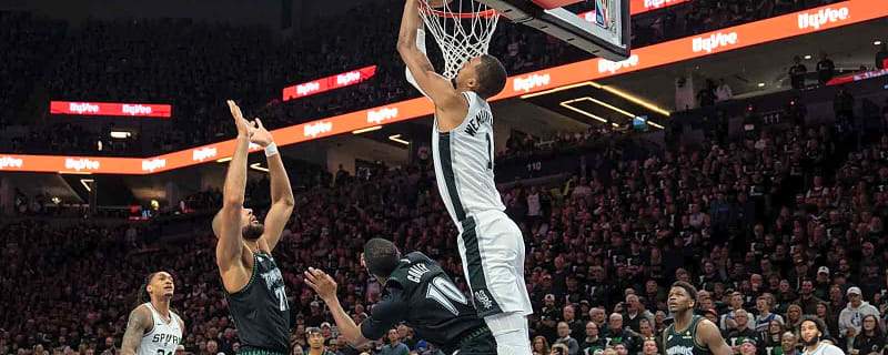 Spurs’ Stephon Castle, Jaden McDaniels nearly come to blows after Dylan Harper hard fall