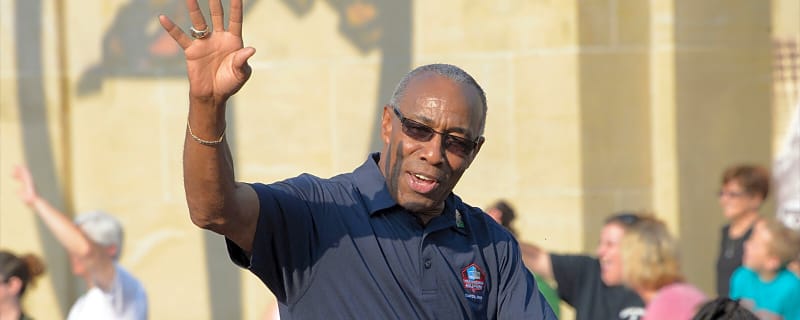 Lem Barney not dead, NFL apologizes for wrong report