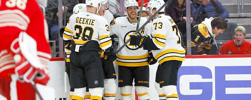 Bruins host Rhode Island state champions striken by tragedy