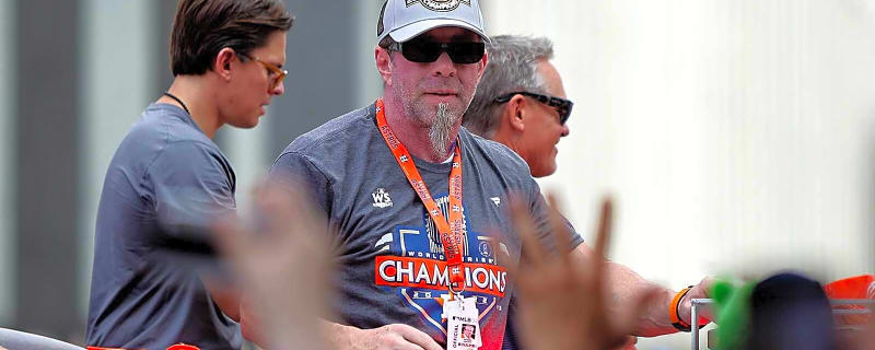 Is Astros’ Jeff Bagwell a legitimate candidate to replace Dana Brown?