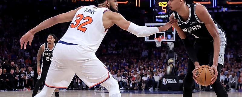 Knicks’ Karl-Anthony Towns reacts to talk about Victor Wembanyama’s behavior