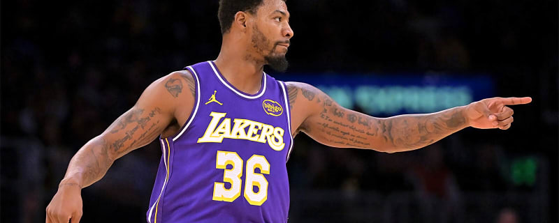 Lakers’ Marcus Smart turns into Stephen Curry with barrage of 3s vs. Spurs