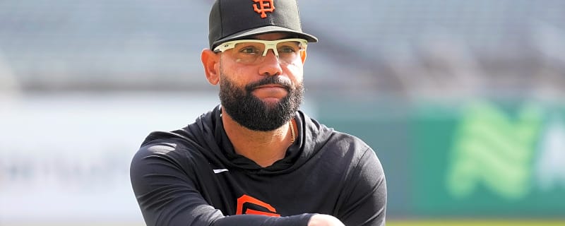 Giants demote assistant coach after brutal Diamondbacks series