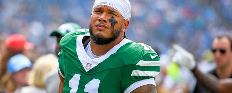 Titans’ Jermaine Johnson II drops cryptic ‘recruiting’ post after wild free agency day