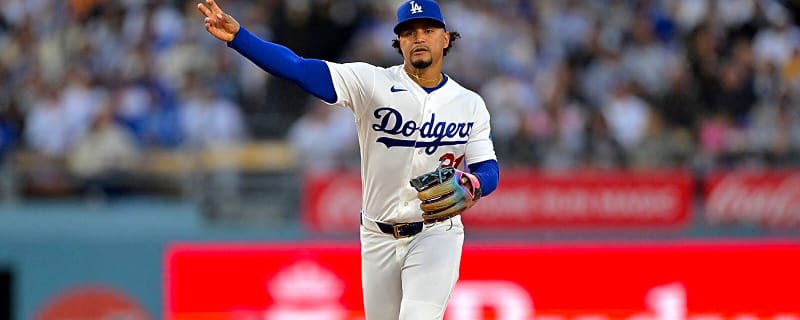 Dodgers’ Santiago Espinal returns, Hyeseong Kim optioned after Kiké Hernandez injury
