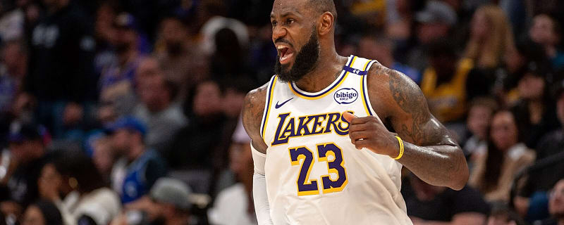 Lakers’ LeBron James finishes wild alley-oop off Marcus Smart’s no-look lob