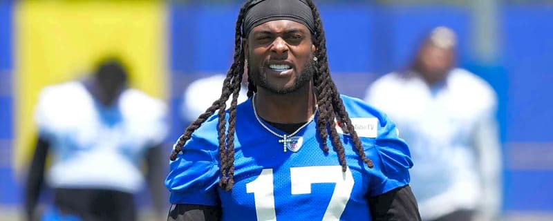 Rams’ Davante Adams drops ‘old a** man’ reason for knee treatment