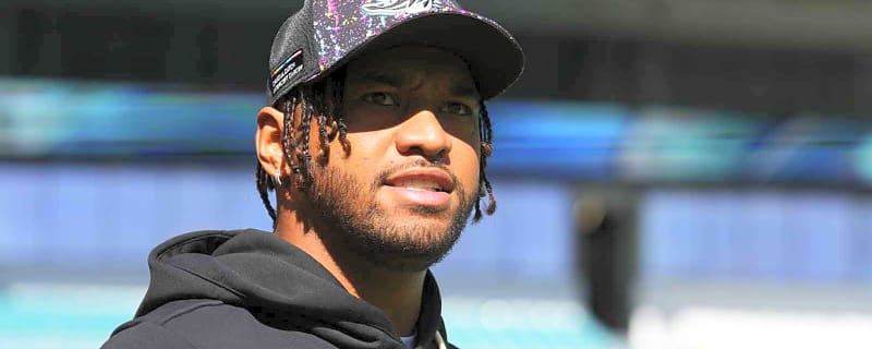 Falcons’ Tua Tagovailoa grabs attention after showing up to brother’s UFL game